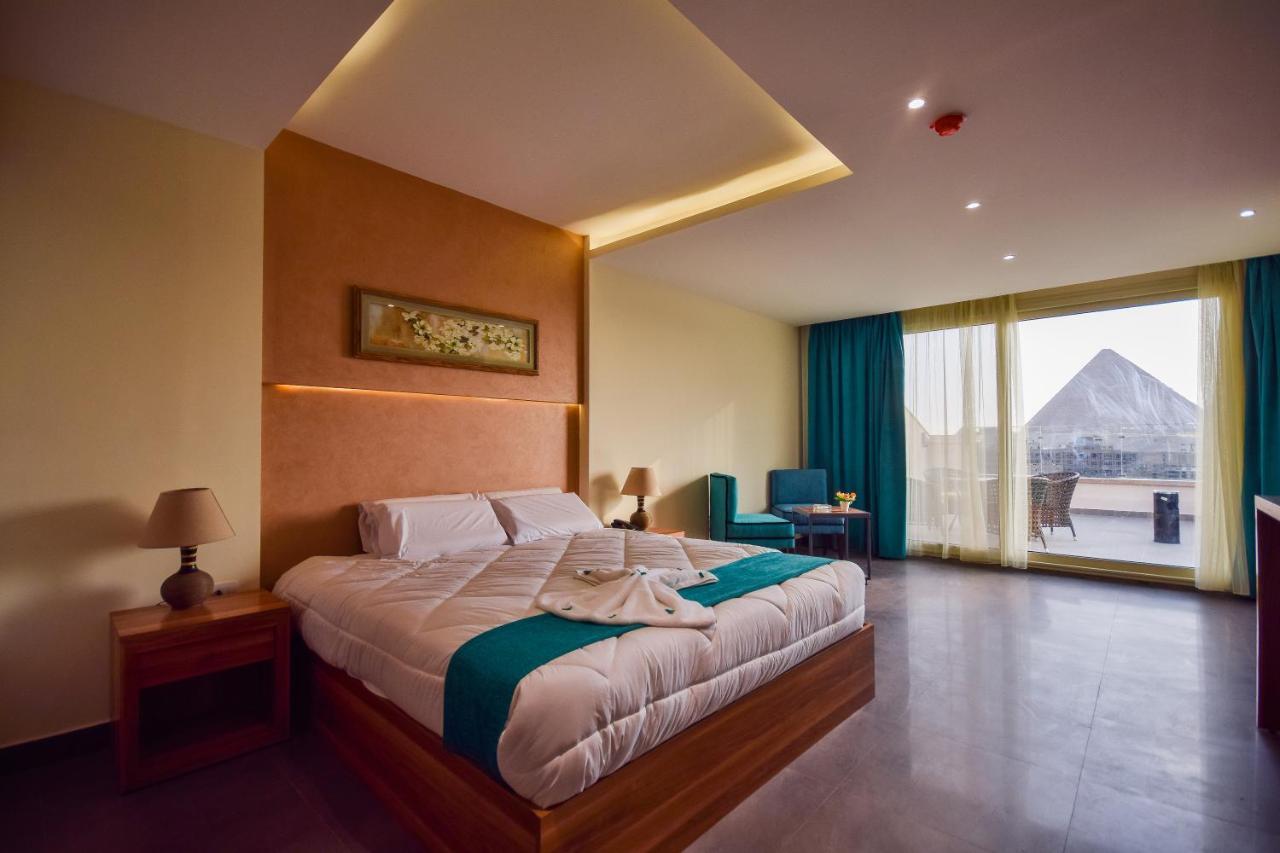 New Pyramid Quen Hotel Le Caire Extérieur photo