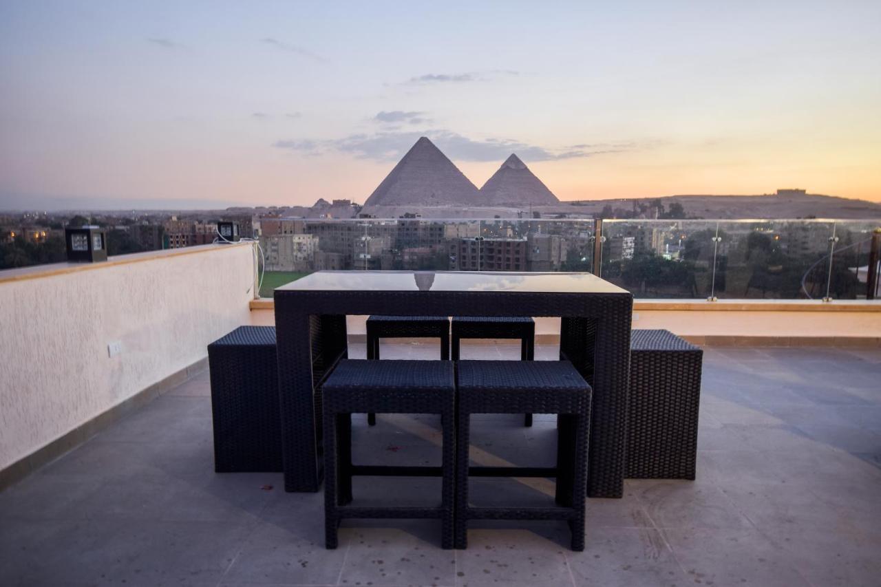 New Pyramid Quen Hotel Le Caire Extérieur photo